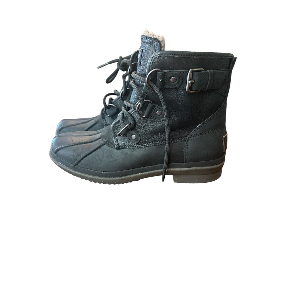 UGG Adirondack III Black Leather Waterproof Snow Boots Womens 7.5 Shearling Line